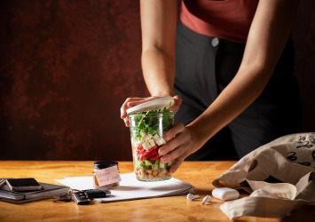 Shake it, Baby: Salat im Glas mit Biss